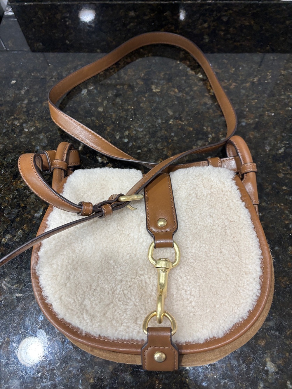 Michael Kors Jamie Medium Shearling Saddle Crossbody Bag – Dark Caramel